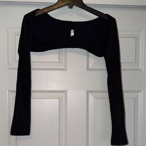 Elegant Black Long Sleeve Cover